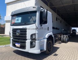VOLKSWAGEN 24-280 E Constel. 6x2 (E5)