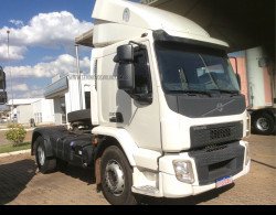 VOLVO VM 330 4X2 (E5)